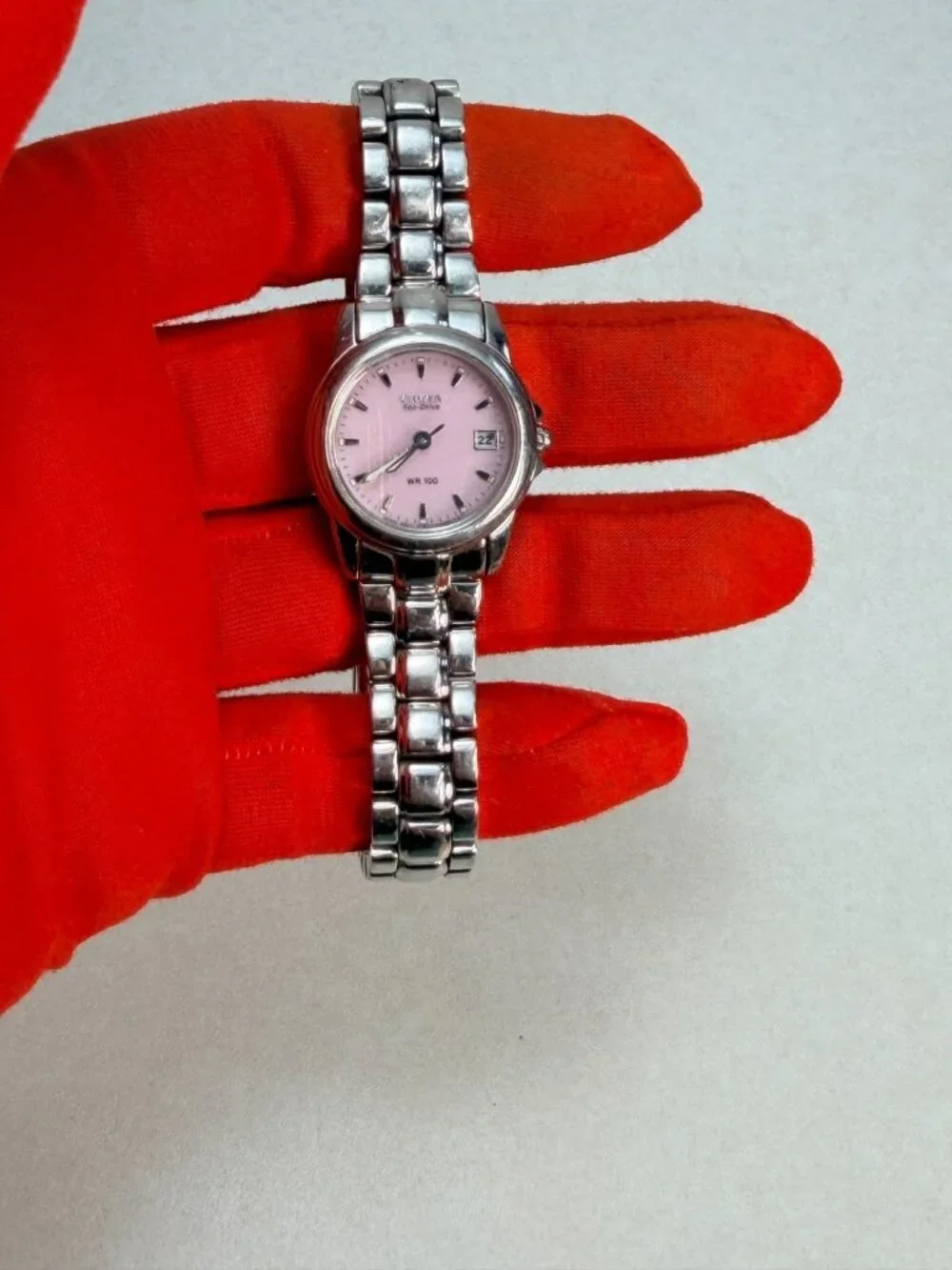 Citizen Eco-Drive Pink Dial WR100 Ladies Watch Stainless Steel Date Japan Works